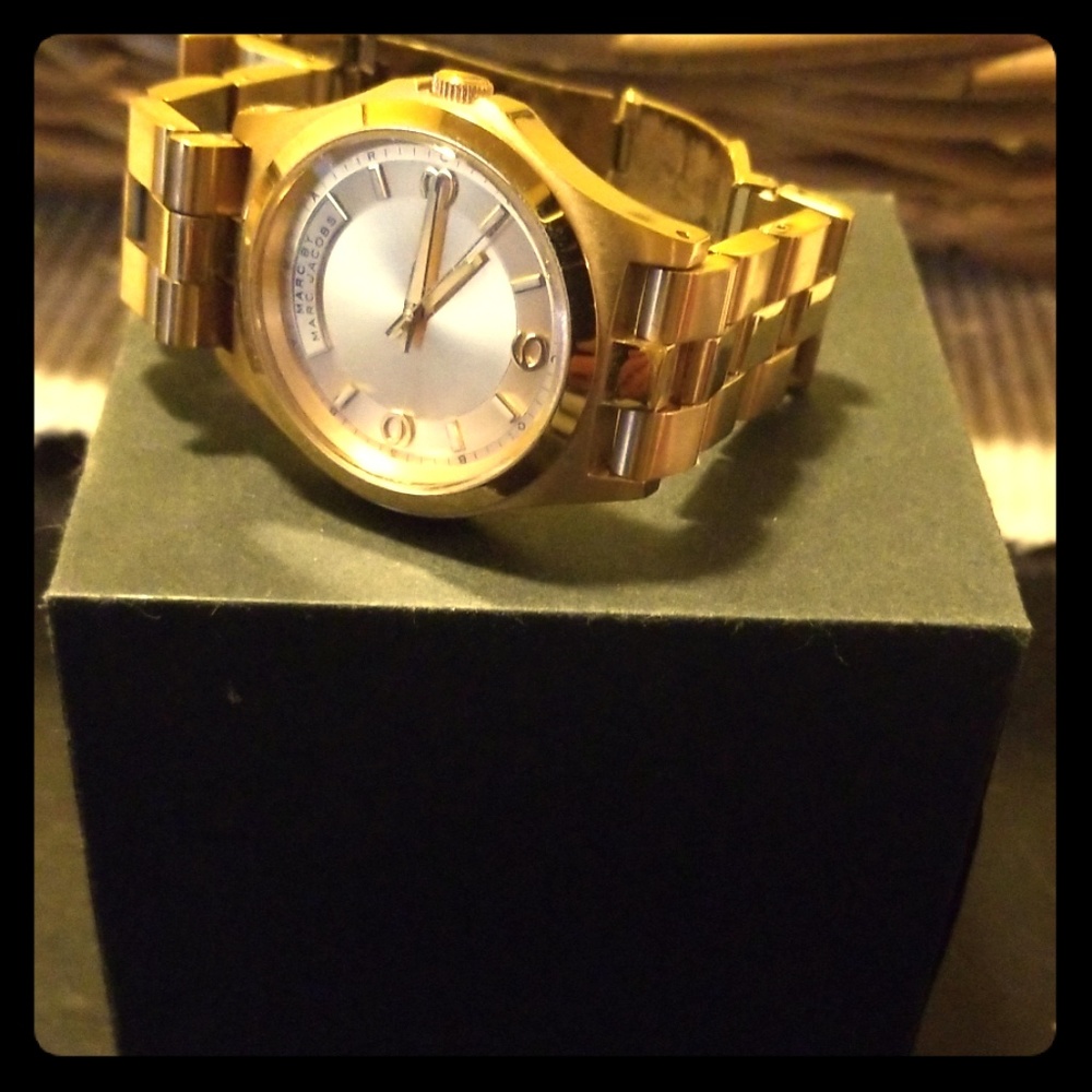 Marc Jacob's gold watch